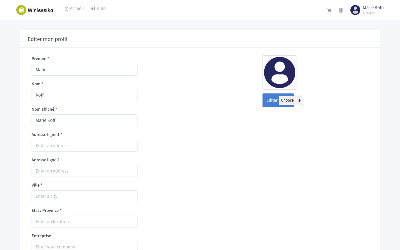 Écran de complétion du profil après la première connexion